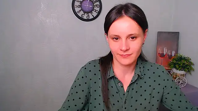 ValeriaHeart  online show from 27, 2, 2025