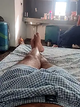 Hot funky boy online show from 4, 3, 2026