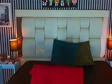 LihanJor 23 online show from 8, 11, 2025