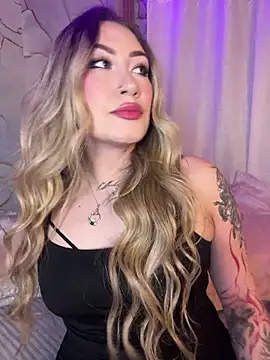 Snapshot of Lally_Valencia__ chatting on 21, 6, 2026 Lally Valencia online show from 21, 6, 2026