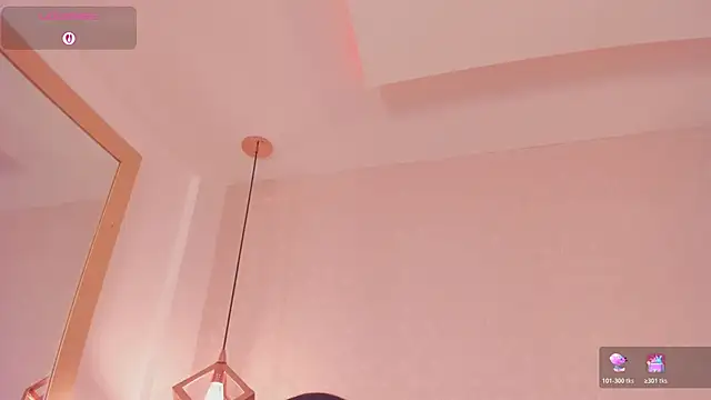 Nikki vega online show from 4, 12, 2025