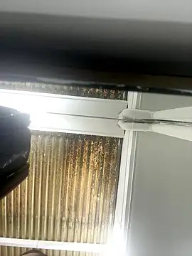 Nikki vega online show from 9, 1, 2026