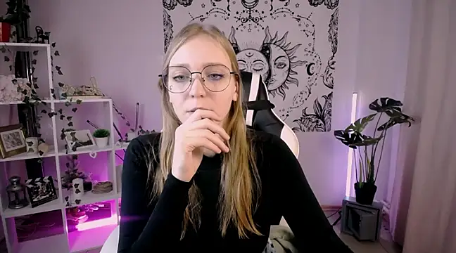 Snapshot of VeronicaAndersen chatting on 27, 2, 2025 VeronicaAndersen online show from 27, 2, 2025
