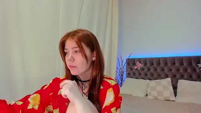 Snapshot of Ella_Mayers chatting on 15, 3, 2025 Ella Mayers online show from 15, 3, 2025