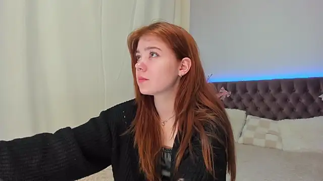 Snapshot of Ella_Mayers chatting on 20, 3, 2025 Ella Mayers online show from 20, 3, 2025