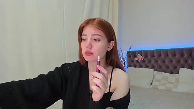 Snapshot of Ella_Mayers chatting on 21, 3, 2025 Ella Mayers online show from 21, 3, 2025