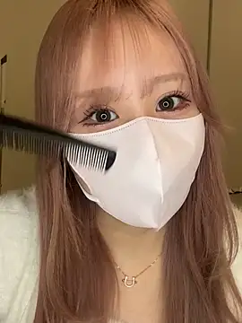 Snapshot of yua_love_yua chatting on 3, 2, 2025 yua love yua online show from 3, 2, 2025