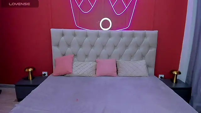 TessaAdorable online show from 23, 3, 2025