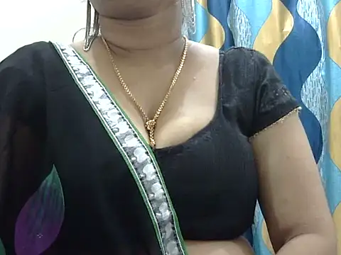 Snapshot of YOUR_RAHI48 chatting on 9, 9, 2025 YOUR RAHI48 online show from 9, 9, 2025