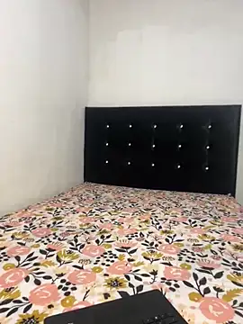 Snapshot of Emma_Giraldo chatting on 14, 3, 2025 Emma Giraldo online show from 14, 3, 2025