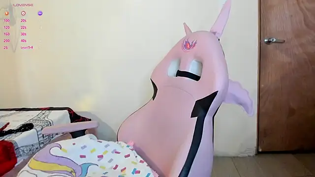 Raichell  online show from 18, 3, 2025