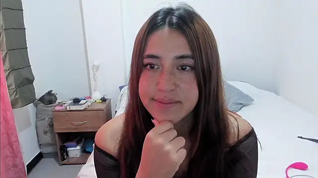 Snapshot of __leaa chatting on 12, 2, 2025 leaa online show from 12, 2, 2025