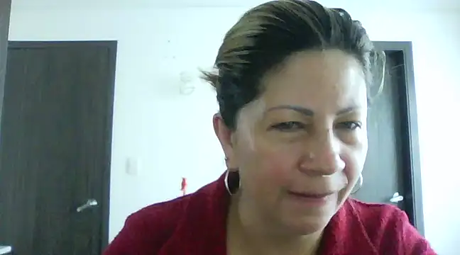 Snapshot of xxsexycutexxx chatting on 5, 2, 2025 xxsexycutexxx online show from 5, 2, 2025