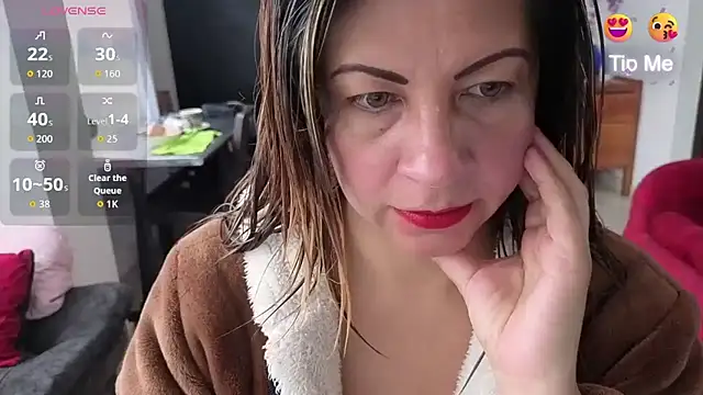 Snapshot of xxsexycutexxx chatting on 29, 10, 2025 xxsexycutexxx online show from 29, 10, 2025