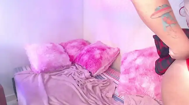 EstefyTabbo online show from 2, 2, 2025