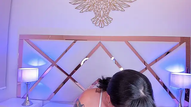 TinaPutina online show from 11, 3, 2025