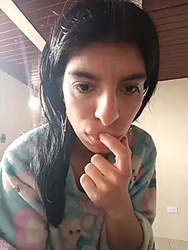 Ariell Kieran online show from 12, 3, 2025