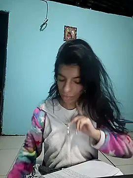 Ariell Kieran online show from 11, 11, 2025