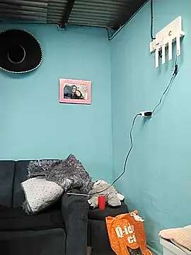 Ariell Kieran online show from 6, 4, 2026