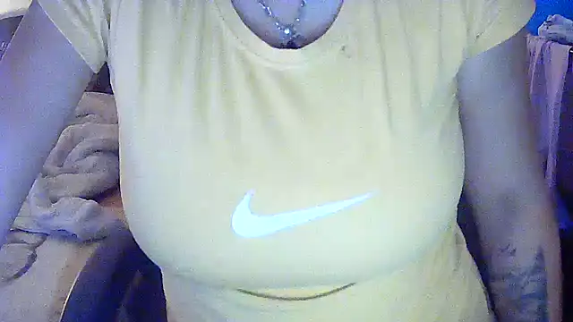 Snapshot of Cicamica12 chatting on 20, 11, 2025 Cicamica12 online show from 20, 11, 2025