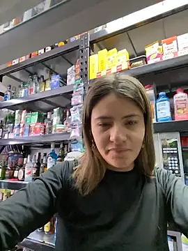 Andrea18 blonde online show from 5, 3, 2026