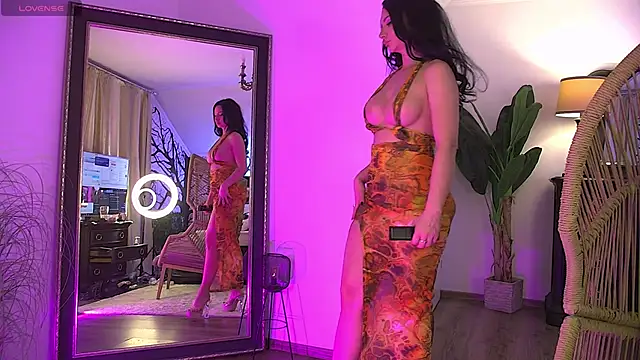 Snapshot of Amber_Luna chatting on 5, 3, 2025 Amber Luna online show from 5, 3, 2025