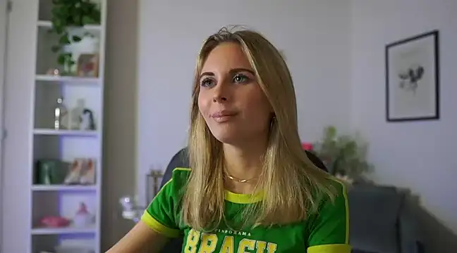 catecrago  online show from 8, 2, 2025