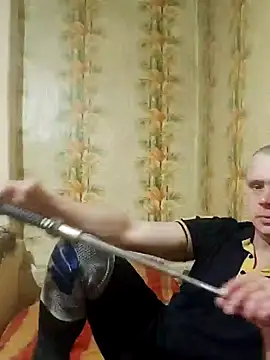 Snapshot of alex_brow_n chatting on 5, 2, 2025 alex brow n online show from 5, 2, 2025