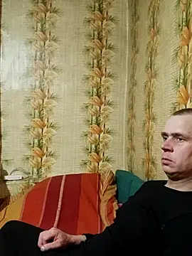Snapshot of alex_brow_n chatting on 18, 2, 2025 alex brow n online show from 18, 2, 2025