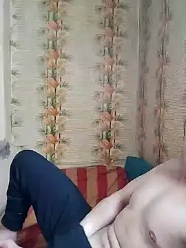 Snapshot of alex_brow_n chatting on 20, 2, 2025 alex brow n online show from 20, 2, 2025