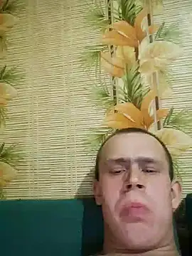 Snapshot of alex_brow_n chatting on 21, 2, 2025 alex brow n online show from 21, 2, 2025