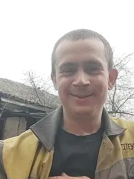 Snapshot of alex_brow_n chatting on 15, 3, 2025 alex brow n online show from 15, 3, 2025