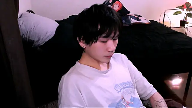 Snapshot of rennnuts chatting on 22, 11, 2025 rennnuts online show from 22, 11, 2025