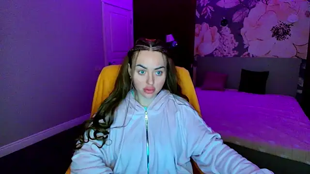 MissisCaty online show from 16, 4, 2026