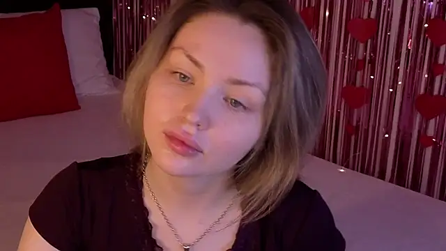 Snapshot of Lora_Rosee chatting on 29, 5, 2026 Lora Rosee online show from 29, 5, 2026