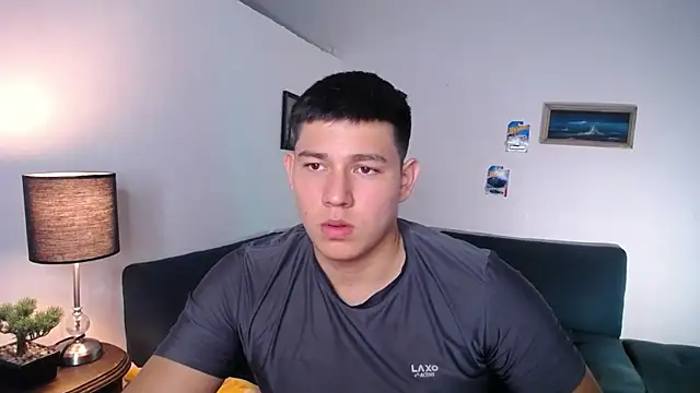 JamesCr  online show from 17, 2, 2026