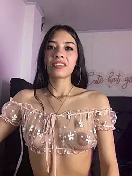 Snapshot of TayylorSexx chatting on 3, 2, 2025 TayylorSexx online show from 3, 2, 2025