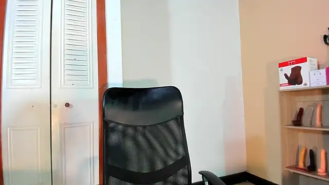 Violetta 0 online show from 20, 2, 2026