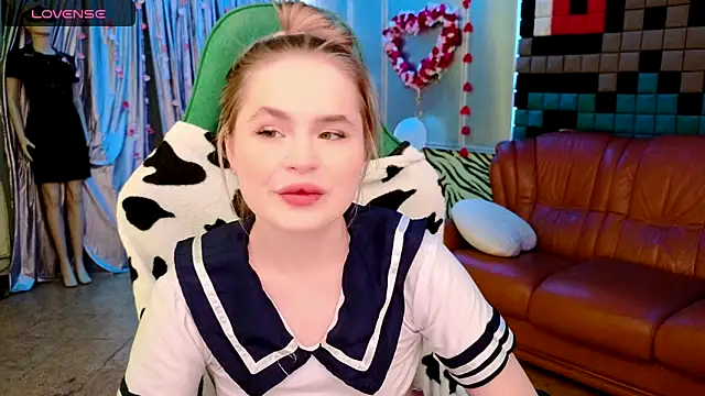 Snapshot of GoodJessi chatting on 15, 2, 2025 GoodJessi online show from 15, 2, 2025