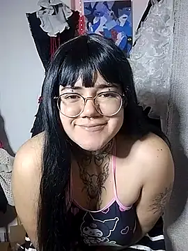 Snapshot of xomimuka chatting on 19, 3, 2025 xomimuka online show from 19, 3, 2025