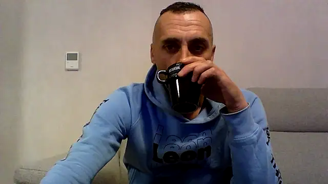 ANGELSANTAMARIA- online show from 9, 11, 2025