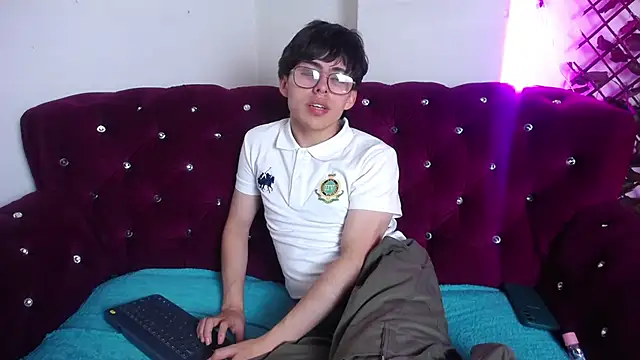 PepperTwink online show from 19, 2, 2025