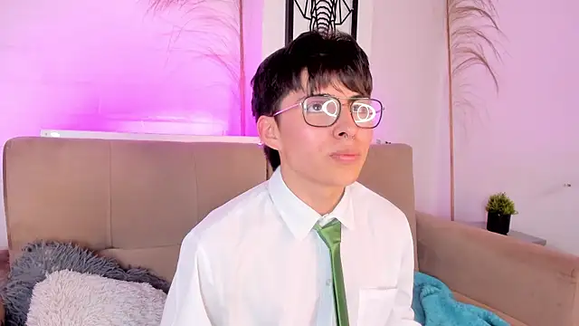 PepperTwink online show from 19, 3, 2025