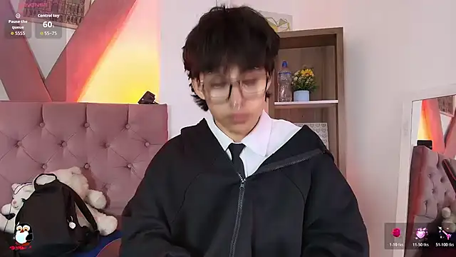 PepperTwink online show from 6, 3, 2026