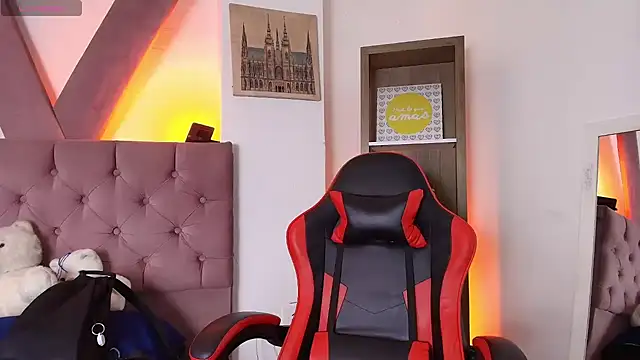 PepperTwink online show from 18, 3, 2026