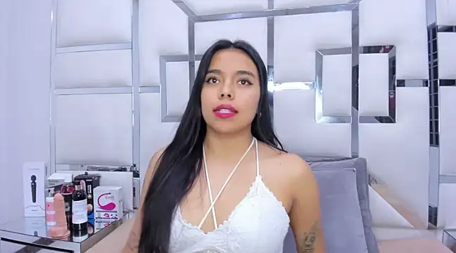 ZoeWan69 online show from 19, 2, 2025