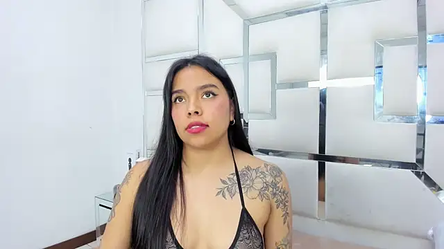 ZoeWan69 online show from 13, 3, 2025