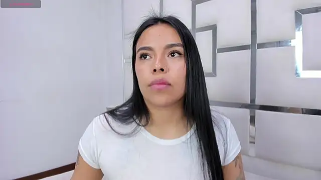 ZoeWan69 online show from 31, 5, 2026