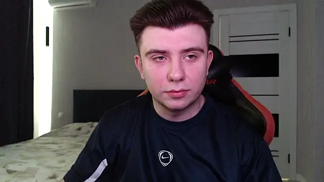 Snapshot of honey_furry chatting on 12, 3, 2026 honey furry online show from 12, 3, 2026