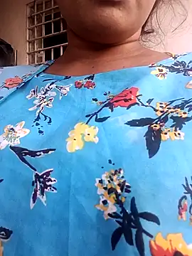 Snapshot of varsha-milky1 chatting on 20, 3, 2025 varsha-milky1 online show from 20, 3, 2025